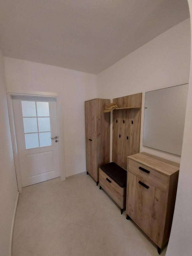 Halcon Apartments Kotor Luaran gambar