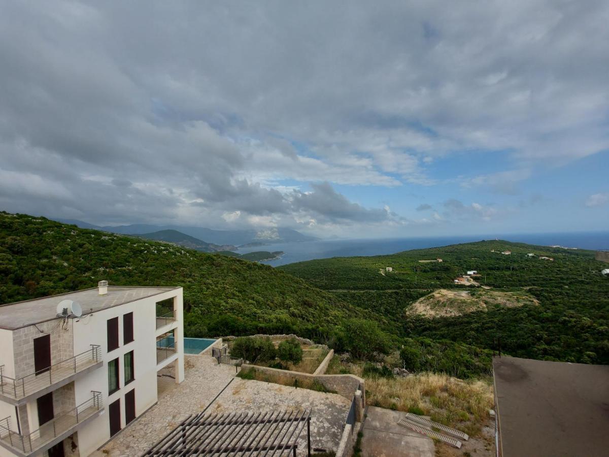 Halcon Apartments Kotor Luaran gambar