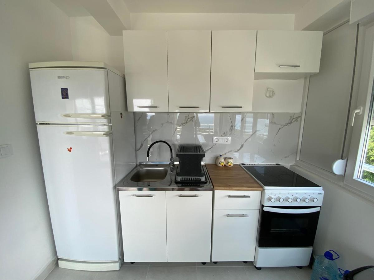Halcon Apartments Kotor Luaran gambar
