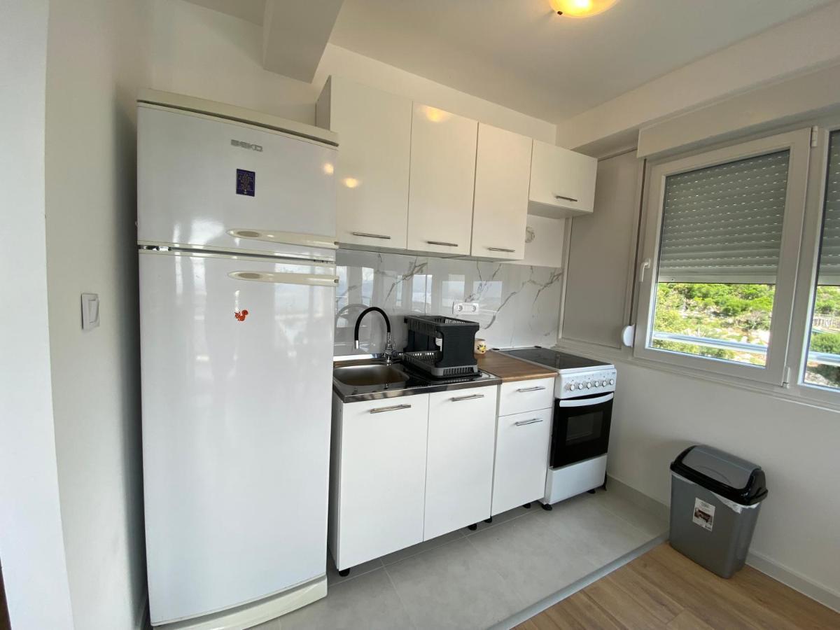 Halcon Apartments Kotor Luaran gambar